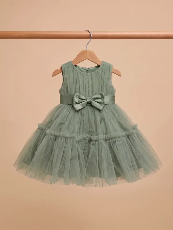Robe verte 2 — 12-18 mois · Bébé et enfant, dressing du studio de Julie Dugardin Photographe