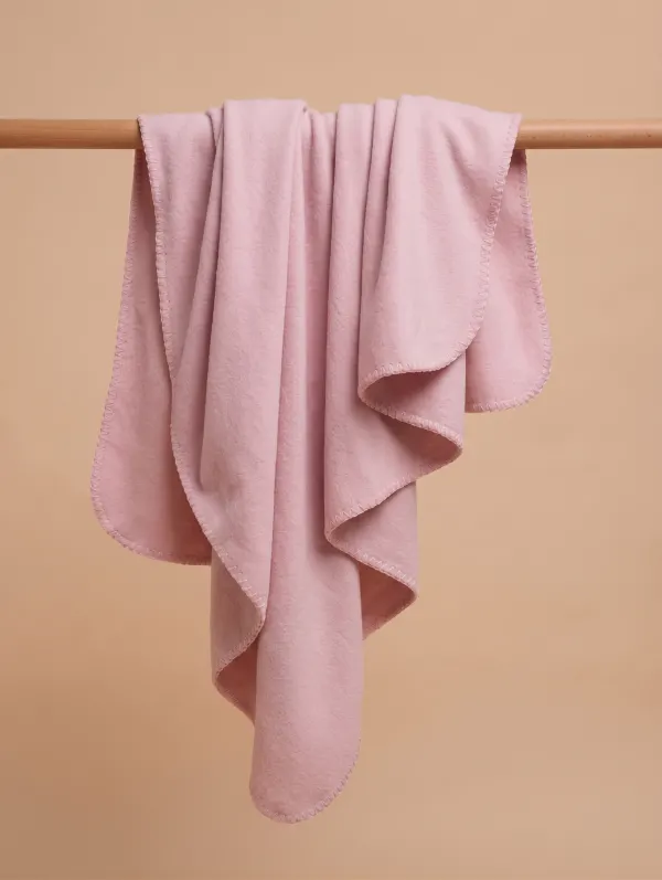 Couverture rose · Décors et accessoires, dressing du studio de Julie Dugardin Photographe