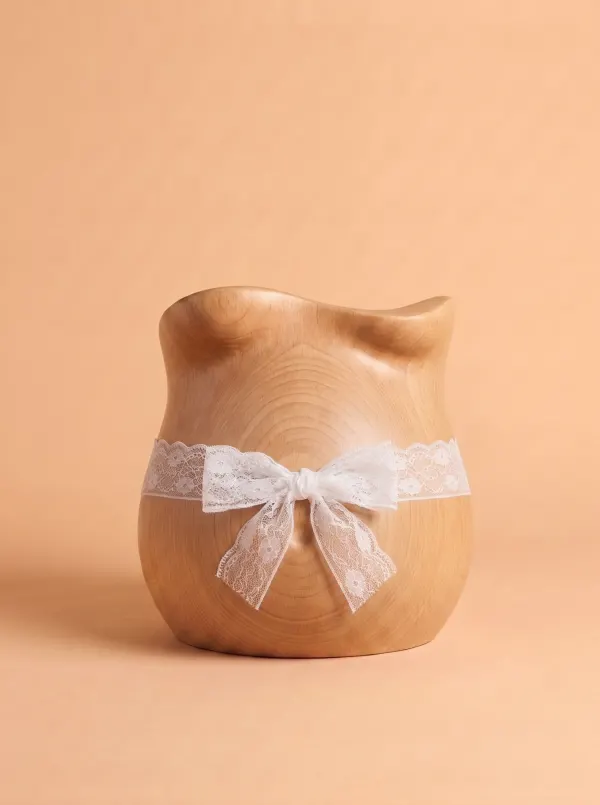Dentelle 1 · Grossesse, dressing du studio de Julie Dugardin Photographe