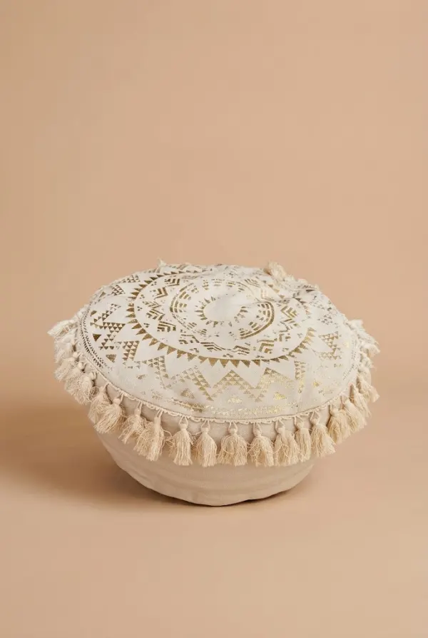 Pouf enfant et adulte · Mobilier, dressing du studio de Julie Dugardin Photographe