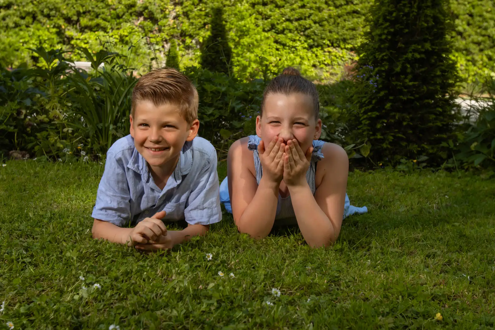 Séance photo enfants au jardin public de Saint-Omer — Julie Dugardin